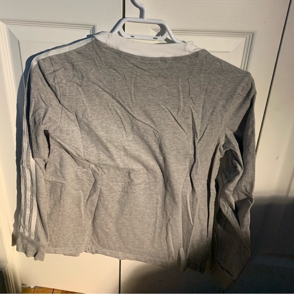 T-Shirt adidas Small - Picture 3 of 3